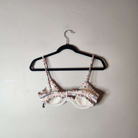 NWT Dippin' Daisy's West Coast Bikini Top Size Medium - Picture 2 of 4